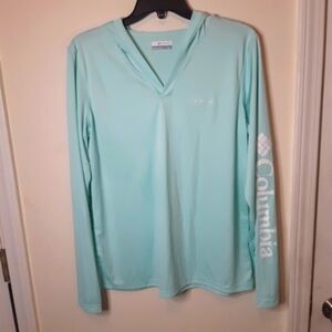 COLUMBIA hooded shirt